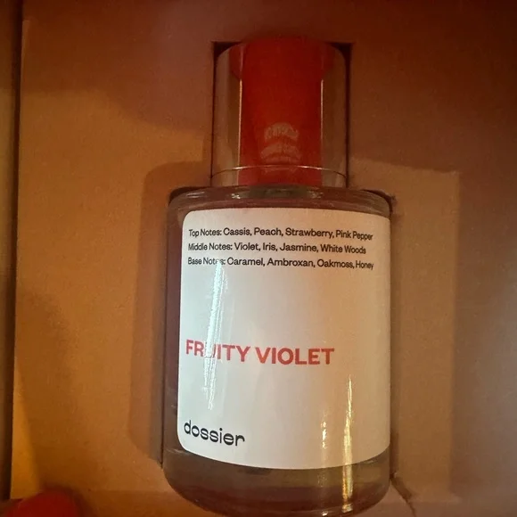 Fruity Violet by Dossier - Picture 2 of 4